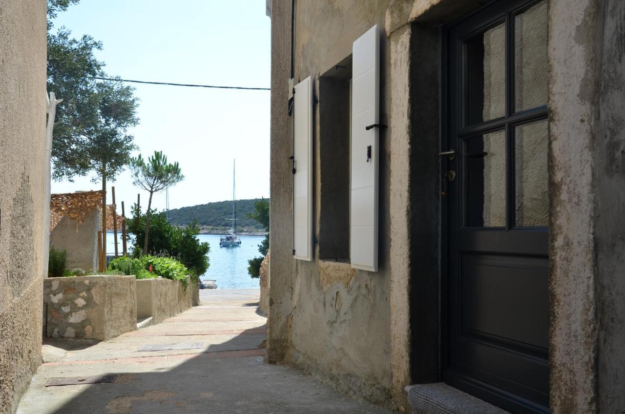 Apartments Martamare Мартиншчица Экстерьер фото